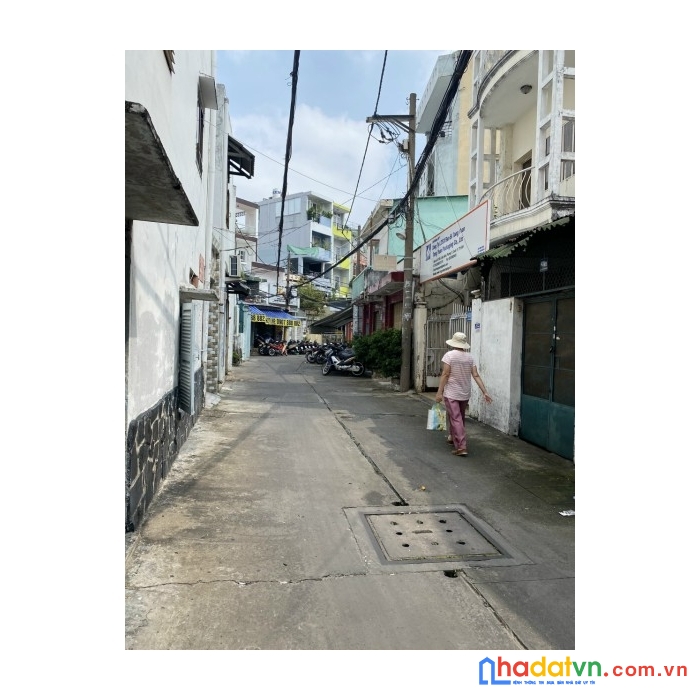 Gấp ! cần tiền bán gấp nhà hxh lê đại hành, p11, q11
