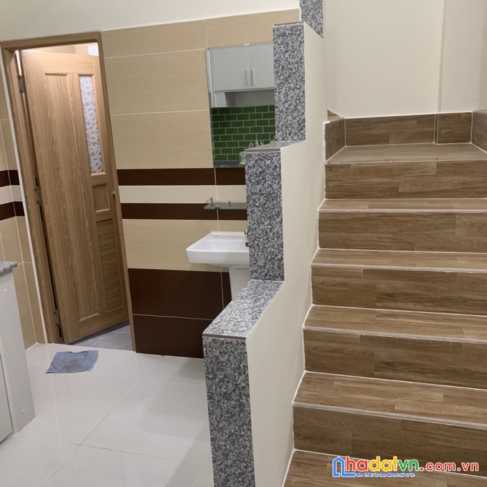 Gấp! cần tiền bán nhanh nhà góc 2 mặt hẻm đường 3/2, phường 6, quận 11