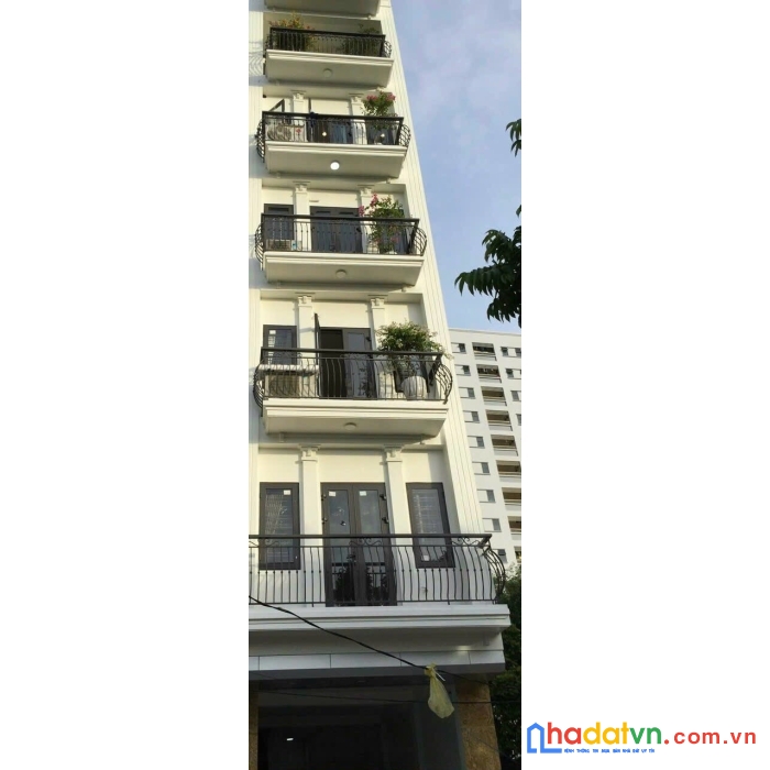 Bán nhà dọc bún 1 văn khê 50m2 7t thang máy mt 5m chỉ 8.xtỷ kinh doanh