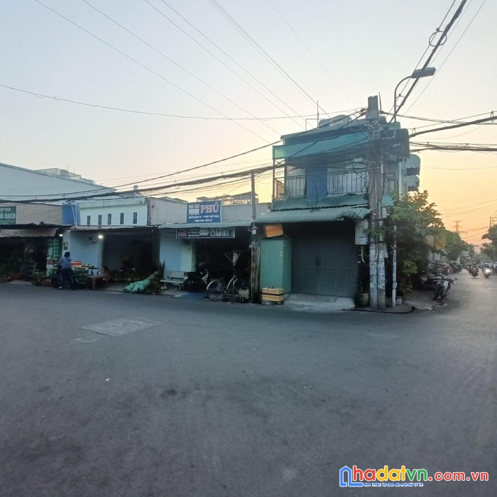 Bán nhà mặt tiền kinh doanh đường miếu gò xoài,2 tầng, nhựa 15m, 50m2 chì 3.5 tỷ