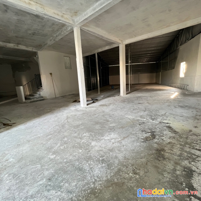 Cho thuê kho xưởng tại la phù , hoài đức hà nôi. dtsd 650m giá cho thuê 18 triệu