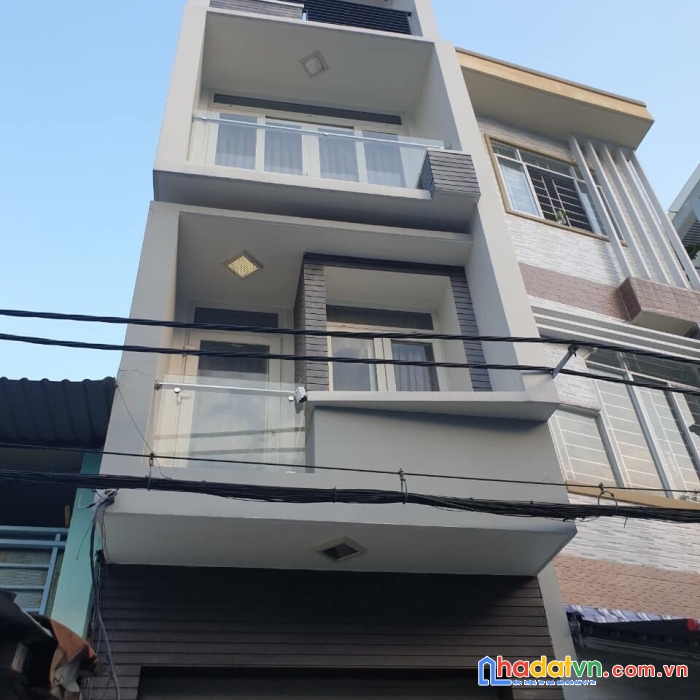 Bán nhà hẻm xe tải đoàn văn bơ quận 4 - dt 3,5 x 16 - 4 tầng - giá 8 tỷ x