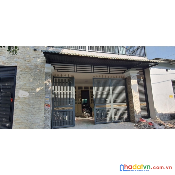 Bán nhà 2 tầng đường hương lộ 2, nhà 2 mặt hẻm xe hơi, 106m2 chỉ 8.4 tỷ