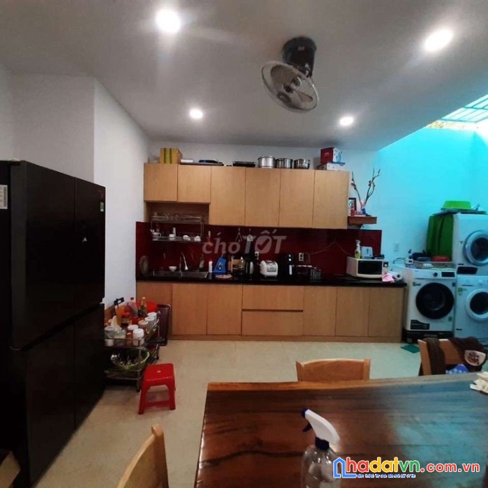 Chính chủ cần bán nhà quận tân phú , tp hồ chí minh