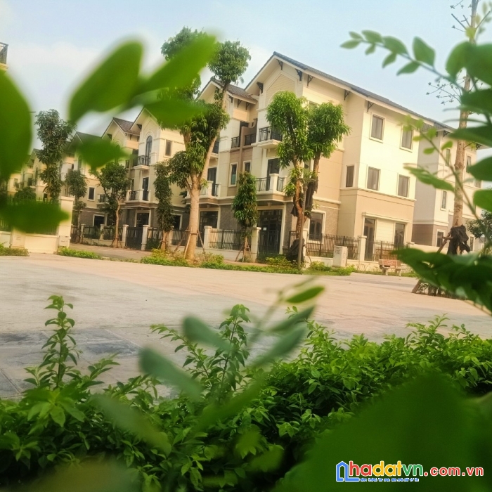 Bán biệt thự 135m tại khu đô thị centa vsip giá tốt pháp lý chuẩn