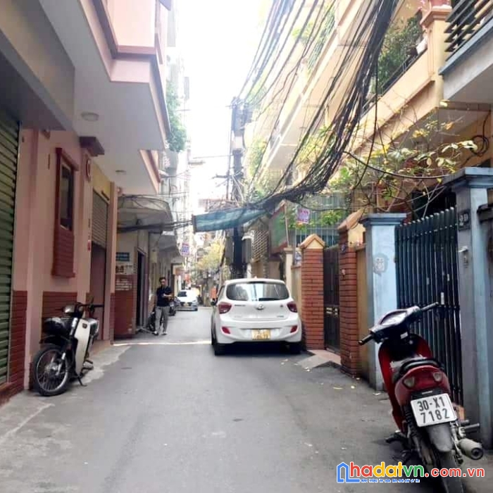 Hàng hót đống đa - ô tô đỗ cửa - kinh doanh - cách phố yên lãng 20m - hai thoáng trước sau - nhà