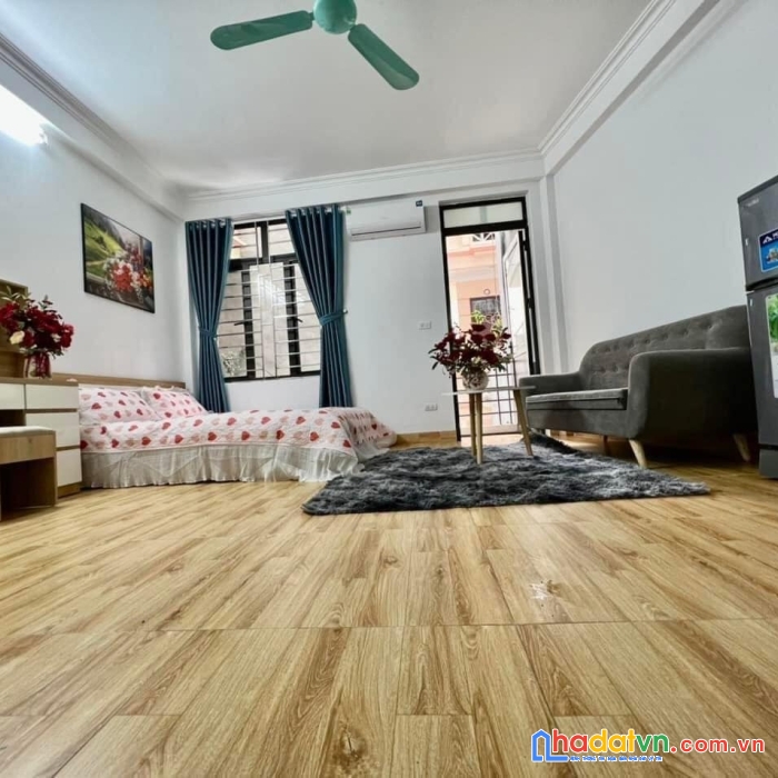 Bán tòa chung cư mini cự lộc 65m x 5 tầng, mt: 4m