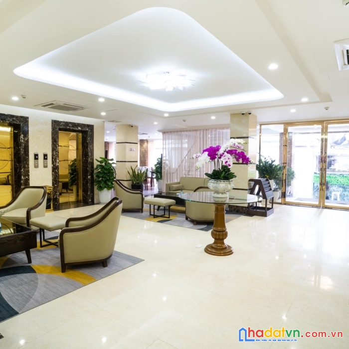 Siêu phẩm mặt phố đống đa, 200m, mt: 7m, vải hè, kinh doanh văn phòng và tiền siêu tôt