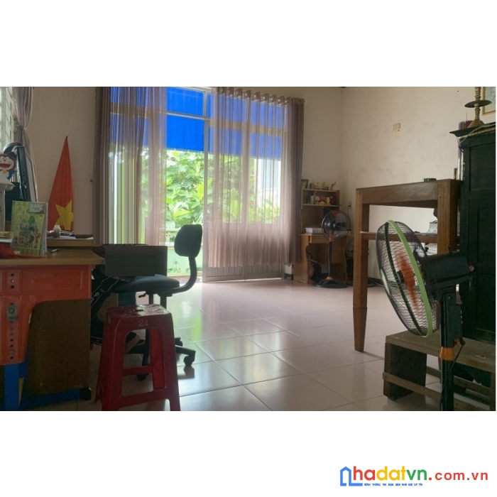Nhà duy tân, đường nhựa 8 m, 30m ra mt, 100m2, ngang 7, 6.x tỷ