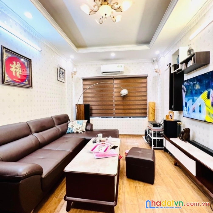 Tốt nhất đống đa, phố hào nam, 34m2, 4t, ngõ ô tô, kinh doanh, chỉ 3,5 tỷ