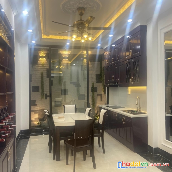 Bán nhà ngõ láng trung, rất gần ô tô 72m2 x 4 tầng, chỉ 8 tỷ