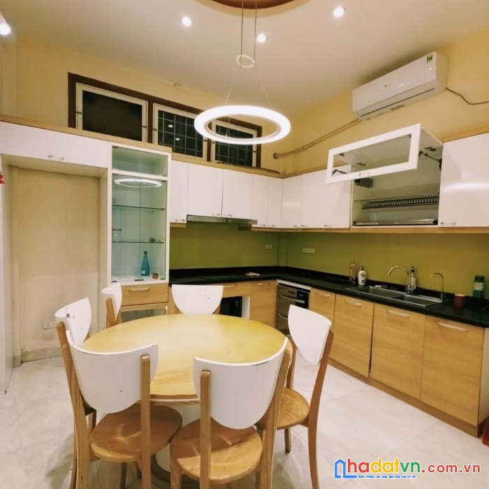 Bán gấp nhà minh khai, hai bà trưng, 35m, 5t, mới, full nội thất, ô tô, nhỉnh 4 tỷ. 0814995566.