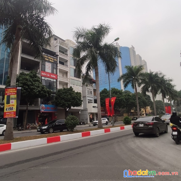 Bán nhà phố nguyễn khuyến, hà đông, 136m2, 4 tầng, lô góc, ô tô kinh doanh, nhỉnh 16 tỷ