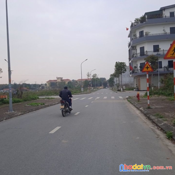 Bán lô đất dãy lk2 dự án dmc, thuận thành, bắc ninh, giá cắt lỗ 4,4x tỷ