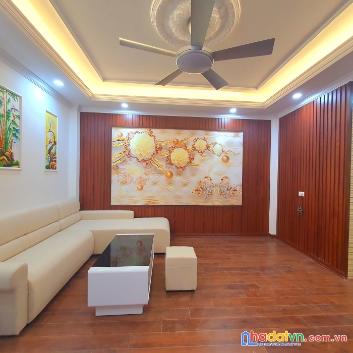 Bán nhà khương đình 32m x 6 tầng, mt: 8m, thang máy, gần phố