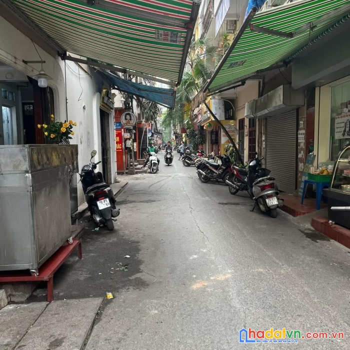 Trần quốc hoàn - cầu giấy 35m x 5 tầng ô tô kinh doanh chỉ 8 tỷ