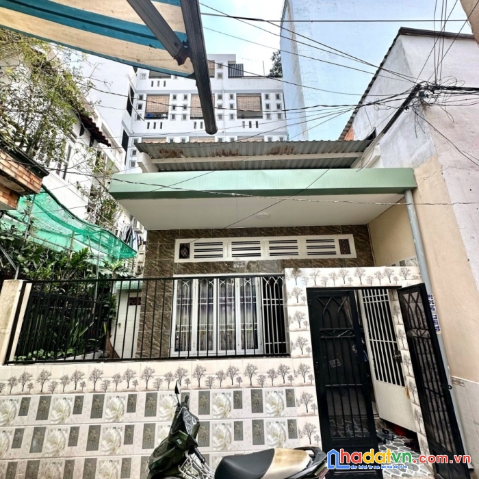 Bán gấp nhà sẹc ngắn hương lộ 2 46m2 ngang hơn 5 bề thế giá chỉ nhỉnh 2 ty