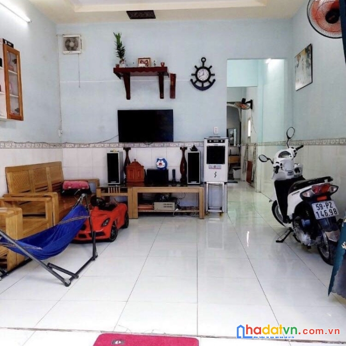 Chính chủ cần bán gấp căn nhà đẹp giá siêu ưu đãi tại bình chánh - hcm