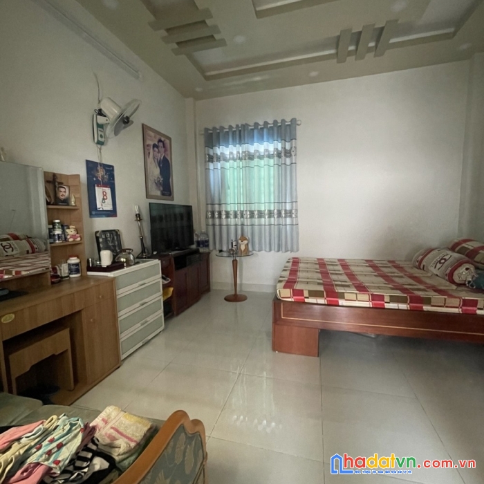 Bán nhà lê trung đình tp 40m2 3t sổ vuông vức, nhiều tiện ích xung quanh giá chỉ 5 tỷxx