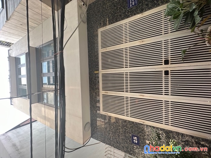 Bán nhà lô góc tân mai 40m2, ô tô tránh, kinh doanh tốt