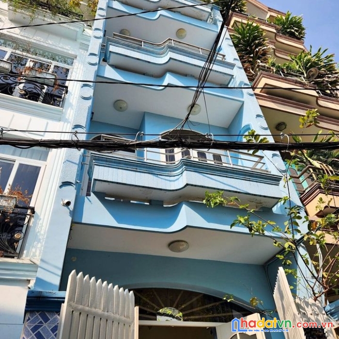 Bán nhà hẻm xe hơi, nguyên hồng phường 1 gv, 40m2 (4x10) -4 tầng- chỉ 5.5 tỷ -  btct- giáp bình