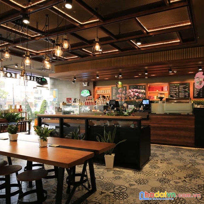 Bán nhà mặt tiền trần quang khải - 240m2 - 3 tầng - phường tân đinh