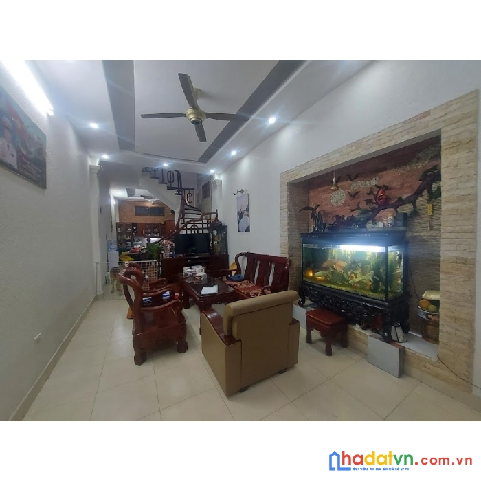 Bán nhà đường láng đống đa 78m 4 tầng ngõ thông gần ô tô ở ngay nhỉnh 6 tỷ lh0975124520