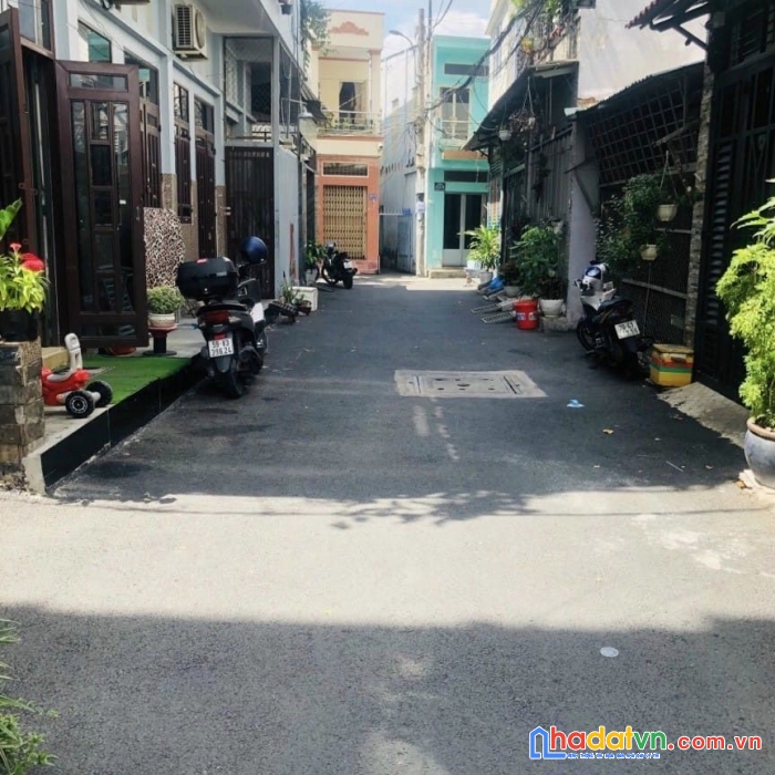 2 tỷ65 nhà 2 tầng 3.1 x 8.5 sát mặt tiền  - gò vấp