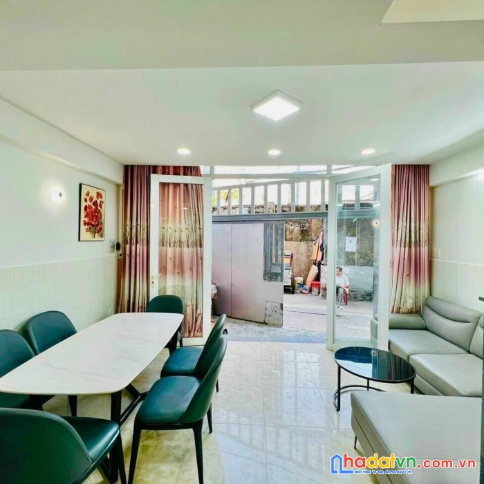 Chủ ngộp, bán nhà hẻm 4m cách 1 căn ra mt nguyễn đình chiểu, 5 tầng, vừa ở vừa kd, 40m2, 6.8 tỷ