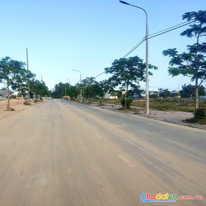 Chào bán lô đôi sau lưng chợ lệ trạch- hoà tiến - đà nẵng