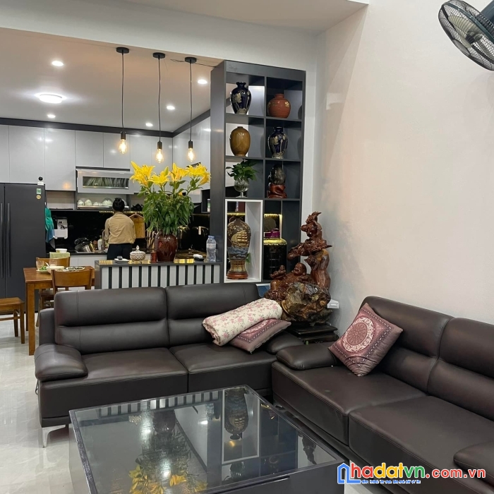 Hiếm!nhà mới cực đẹp phố hoàng như tiếp, 35m,mt 6.3m ô tô đỗ cổng, nhỉnh 3 tỷ