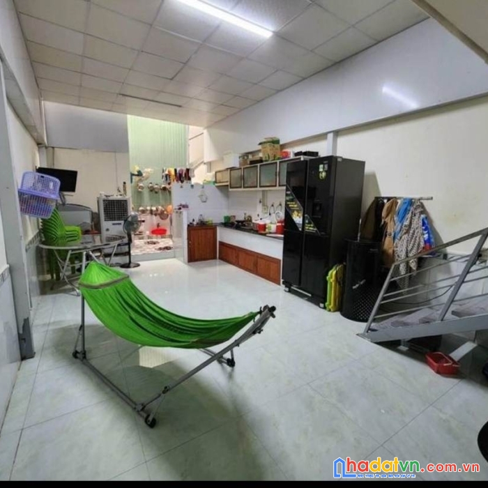 Nhà hải châu, sau lưng nhà mặt tiền 1 căn, giá chỉ hơn 2 tỷ