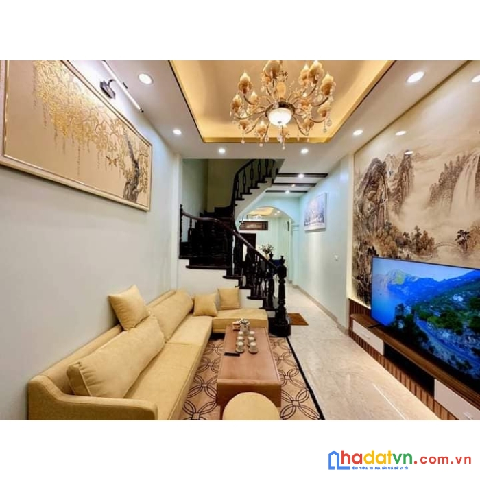 Bán nhà phố nguyễn chí thanh - lô góc 2 mặt thoáng - cách phố 30m gần ôtô - chủ tự xây và thiết kế
