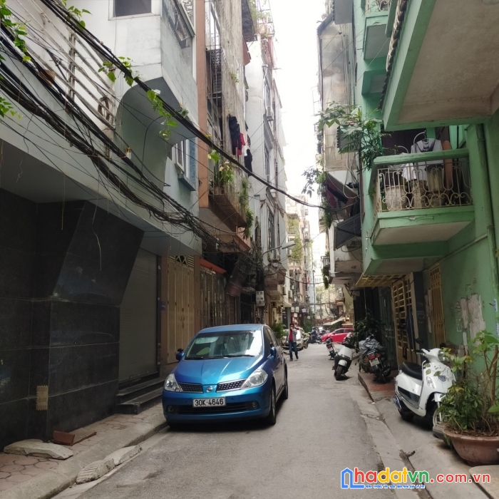 Cực hiếm phân lô vỉa hè nguyên hồng đống đa chỉ 8.5 tỷ lô góc ô tô vòng quanh kinh doanh