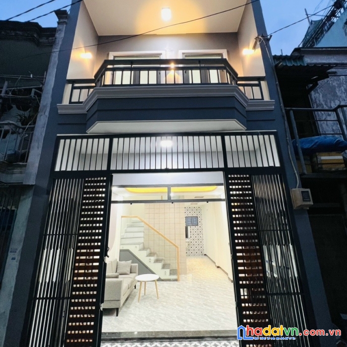 Hẻm bagac thông đường gò xoài, gần mt kênh nước đen, vừa ở vừa kinh doanh, nhà mới đẹp 2tầng 4x10m