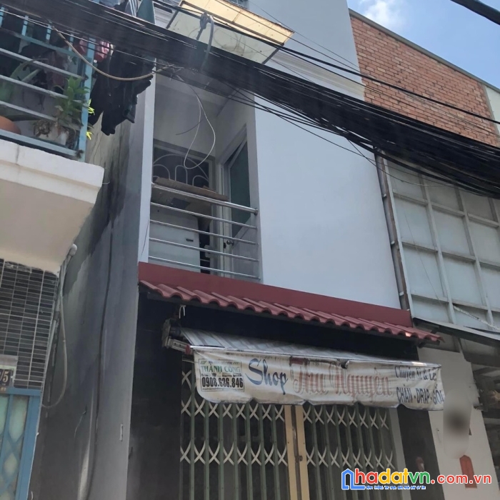 Âu cơ p10 tân bình -  hẻm xe hơi 3 tầng- chỉ 2.2 tỷ- vị trí buôn bán kinh doanh