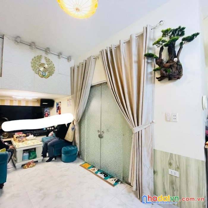 Bán nhà phố tôn đức thắng, 126m2, chỉ 13 tỷ