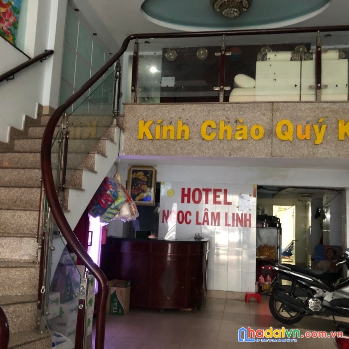 Bán tòa nhà 8 tầng quận 12, đang cho thuê 60 triệu 1 tháng.