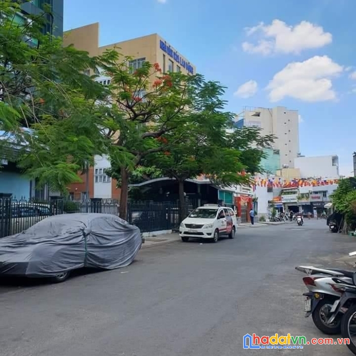 Chỉ 6.5 tỷ, bán nhà trần khách chân, pn, 5m x 17m.