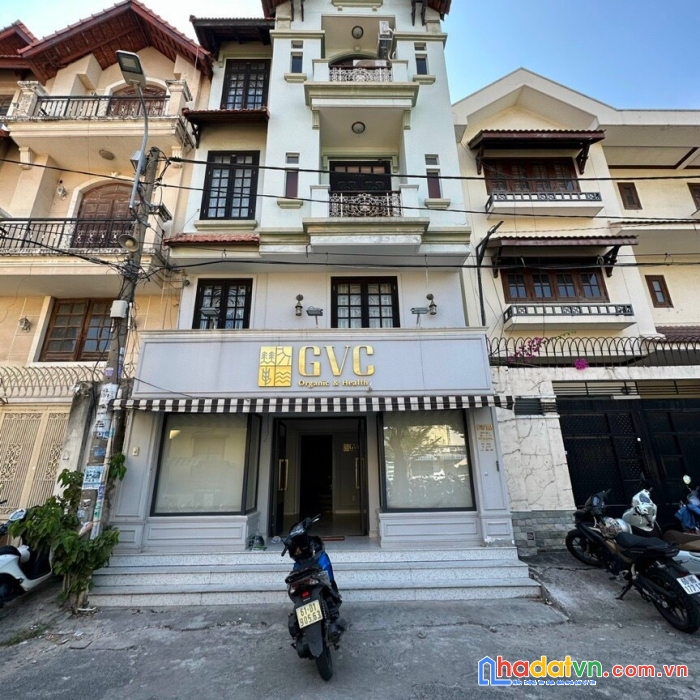 Biệt thự võ oanh p25 bình thạnh 4 tầng giá 17,9 tỷ .khu vip