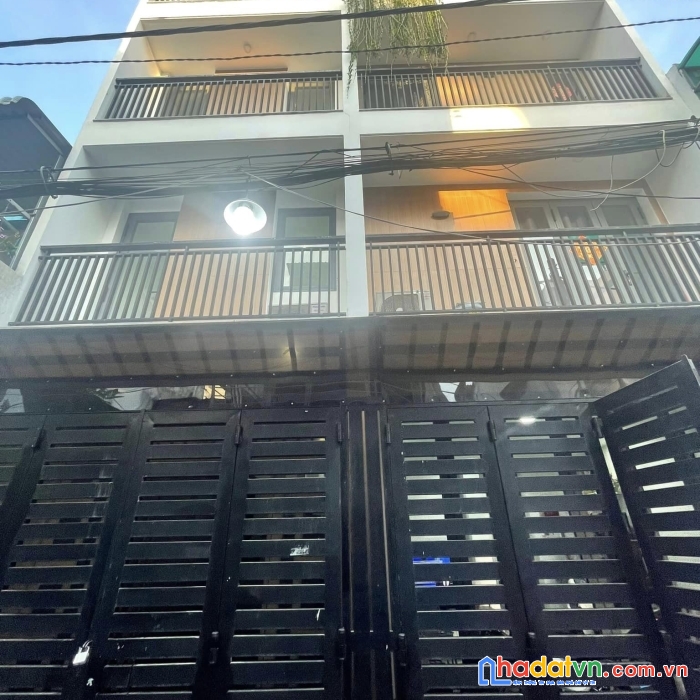 Chủ gấp bán nhà đẹp hẻm 3m sạch sẽ, 10m ra mt ngô quyền, q10, 4 tầng, 45m2, 9.5 tỷ, hiếm.