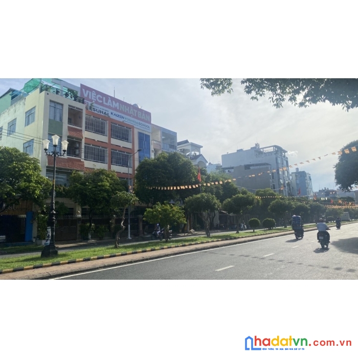 Bán nhà hxh lê thúc hoạch tp 58m2 c4 ngang 4m hẻm dân trí cao, nhiều tiện ích, giá chỉ 5 tỷxx