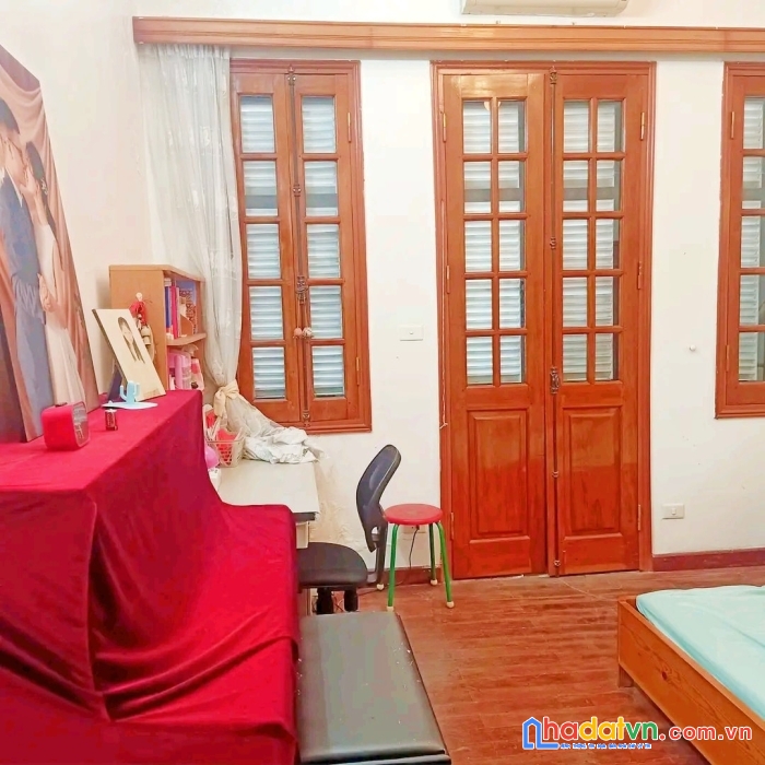 Cần bán gấp nhà phố cát linh, diện tích 57m2. giá chỉ nhỉnh 6 tỷ. 0338080356