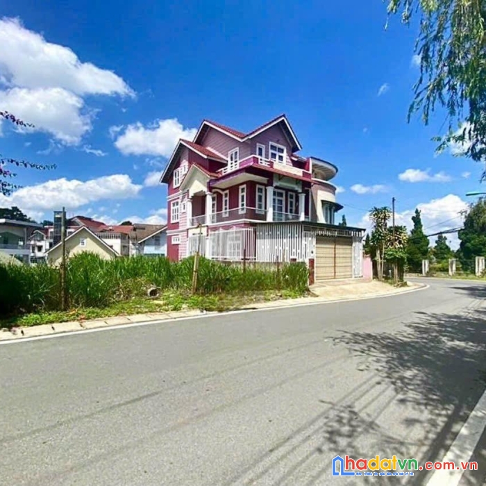 Bán đất biệt thự mặt tiền yersin đà lạt 259m2