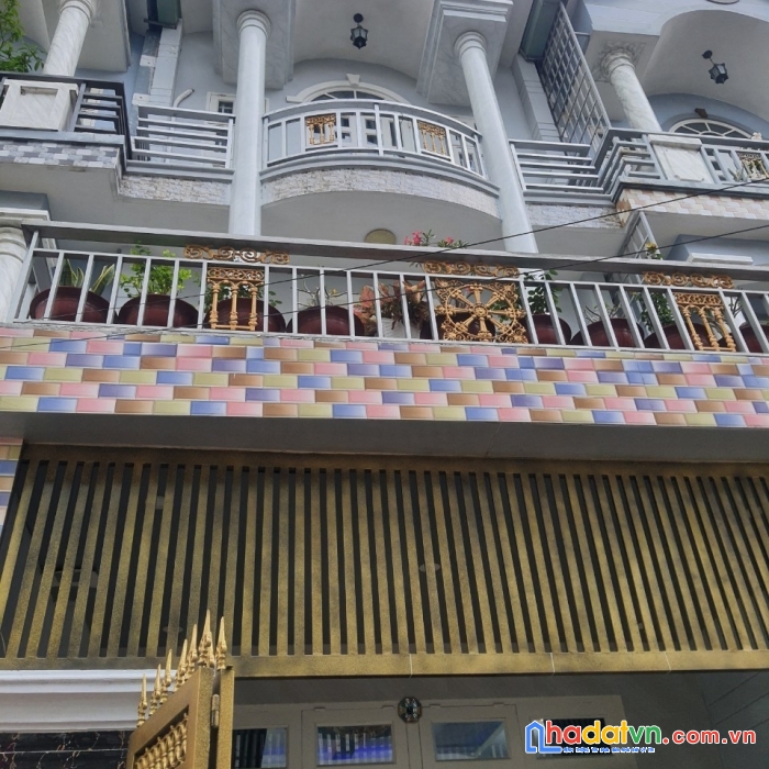 Bán nhà tân chánh hiệp 05 - chủ ngộp gấp bán giảm 600ytr chỉ còn 4,3 tỷ.