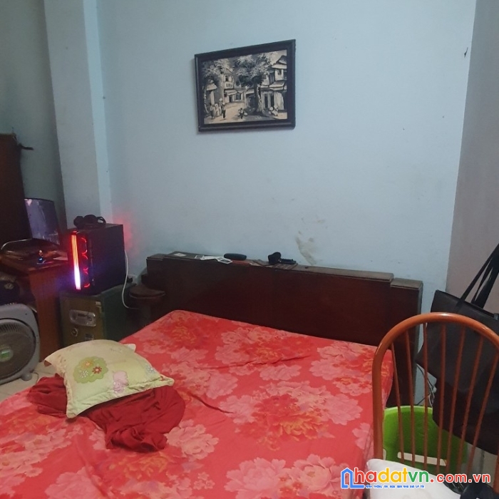 Bán nhà gần ngã ba bạch mai tạ quang bửu 65m2 x 2 tầng mt 3.8m giá 22.5 tỷ