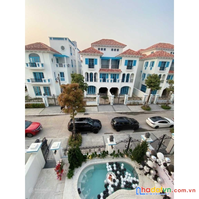 Bán gấp căn biệt thự nghỉ dưỡng trung tâm bãi cháy, view biển sun feria, giá gốc