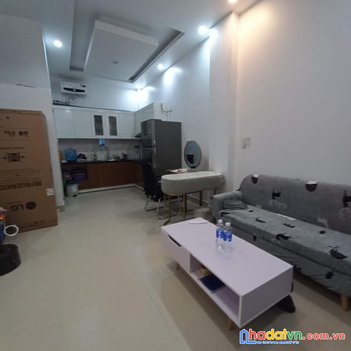 Cực phẩm !! nhà đẹp phố dương quảng hàm cầu giấy 33m2, 5 tầng, phân lô, ô tô, chỉ với 4 tỷ