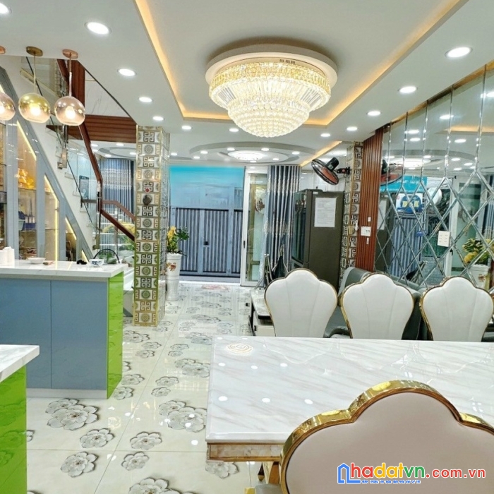 Bán chdv 5 tầng hẻm dương bá trạc p1q8. giá 13,89 tỷ tl