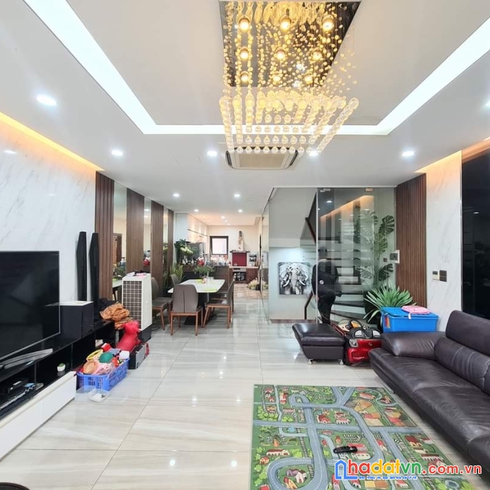 Tòa nhà văn phòng mới tinh mặt phố thiên hiền - thang máy - làm trụ sở - cho thuê đỉnh.
